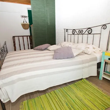 Stonehouse Katarina Holiday home *
