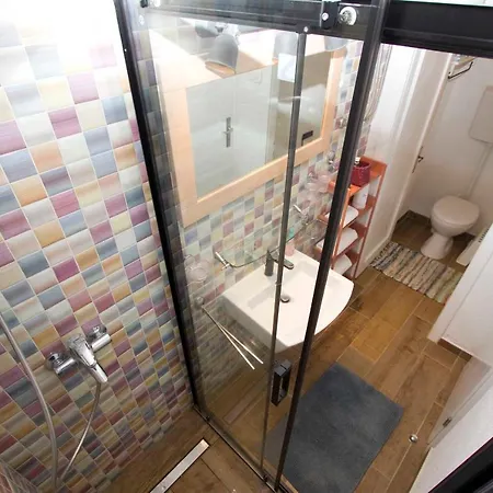Stonehouse Katarina Holiday home *